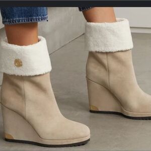 JUICY COUTURE WOMEN"S BUCKLE WEDGE ANKLE BOOTS